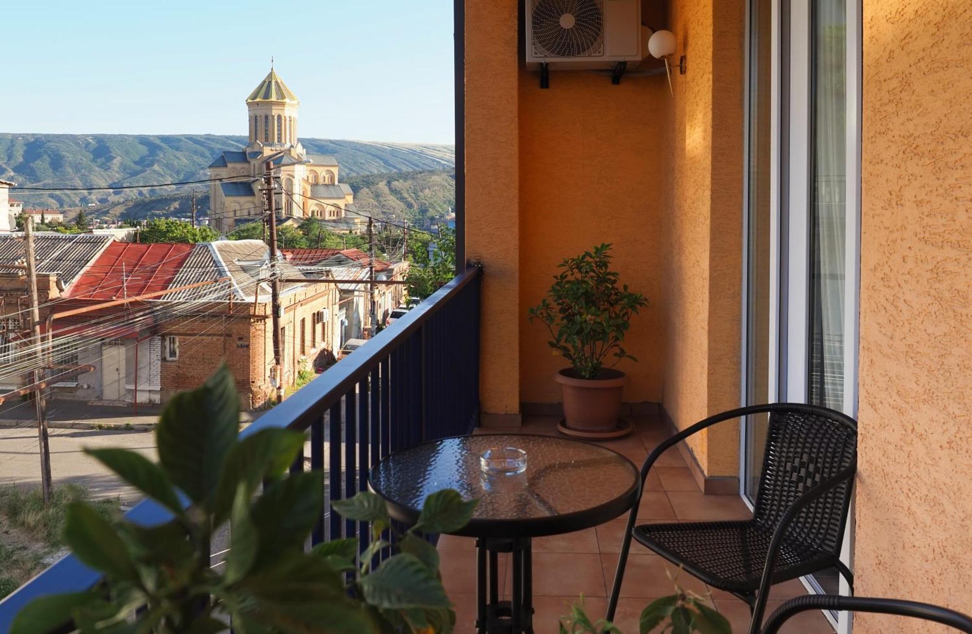 Hotel Hills In Old Tiflis Exterior foto